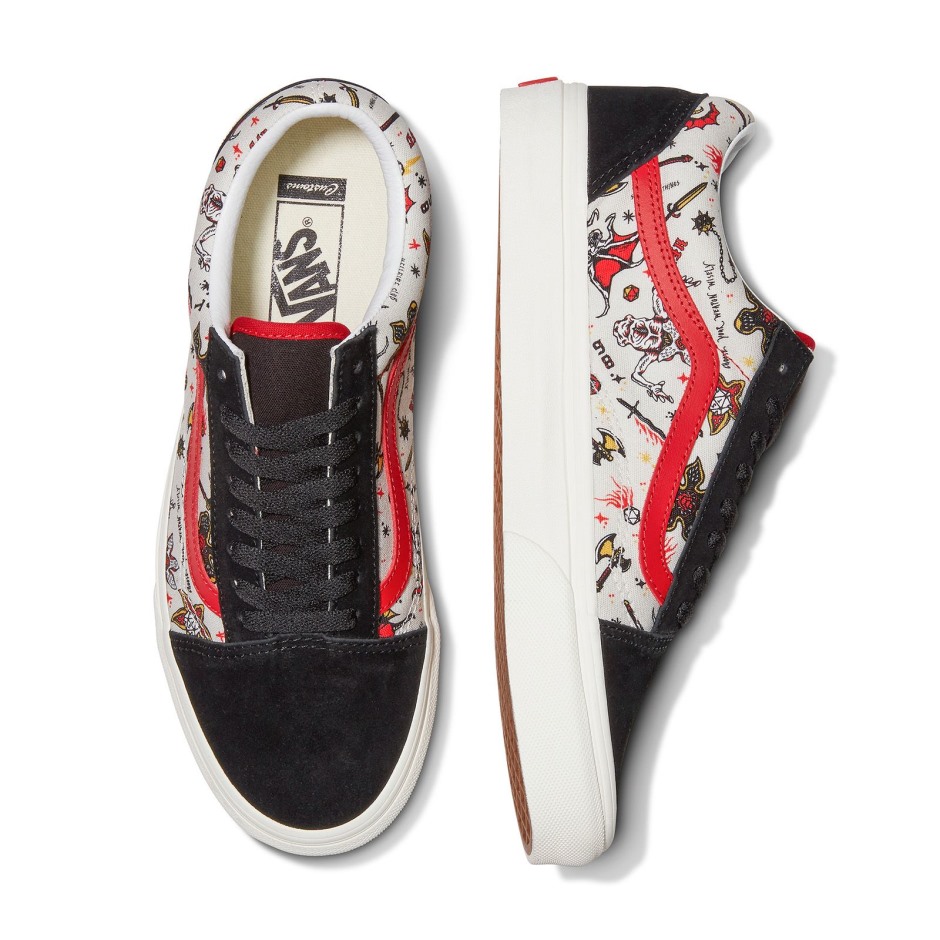 Vans X Stranger Things מכס Hellfire Club Old School
