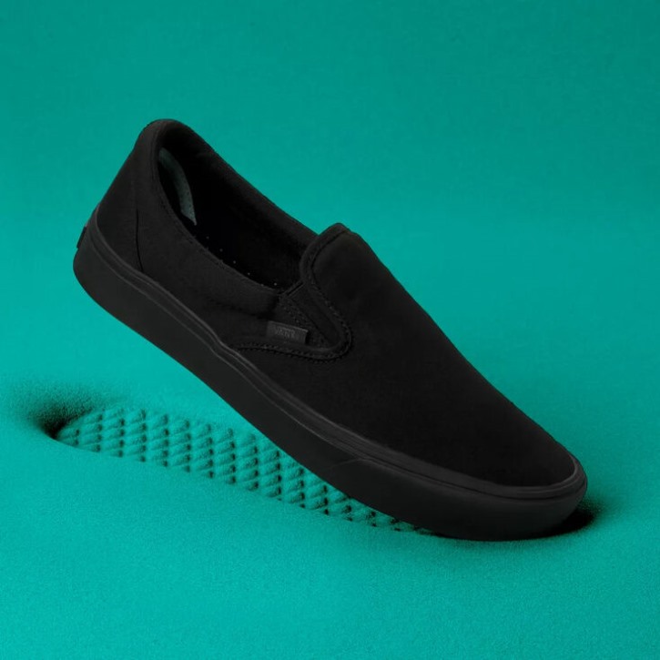 טנדרים Comfycush Slip-on שחור-שחור