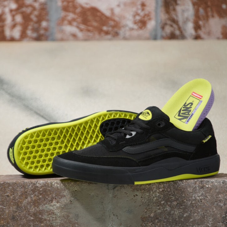 Vans Wayvee שחור-גופרית
