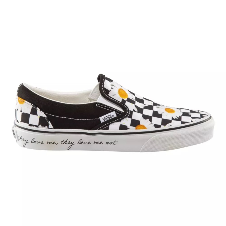 Vans נשים קלאסיות Slip On Love Me Love Me לא נעלי סקייט שחורות