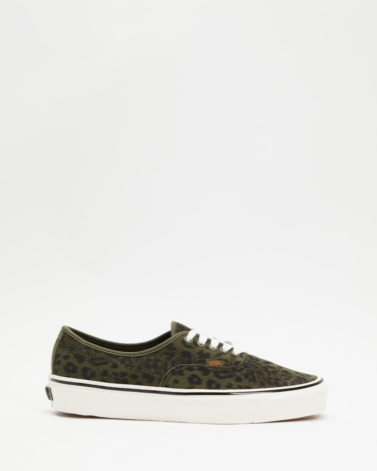 Vans Anaheim Authentic 44 Dx - עלה ענבי קמו נמר לשני המינים